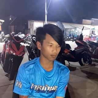 สิทธิกร เงาเพ็ชร profile picture